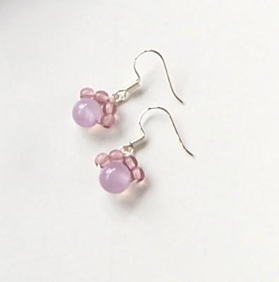 アメジストとチェコビーズの肉球ピアス／イヤリング | 3枚目